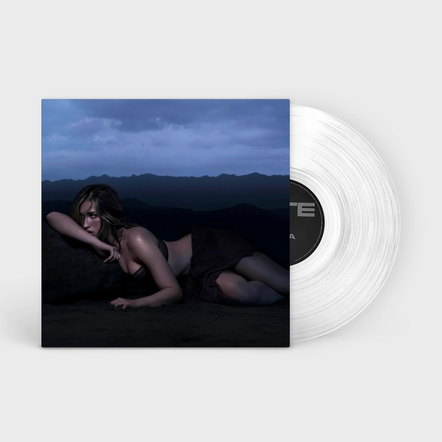 Tate McRae - SO CLOSE TO WHAT??? (deluxe) 2xLP